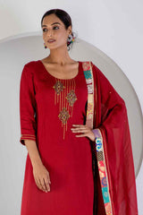 Red Kurta Set With Hand Embroidered
