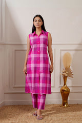 Magenta Check Cotton Straight Kurta & Pant - Ritivesh By Ritika Aggarwal