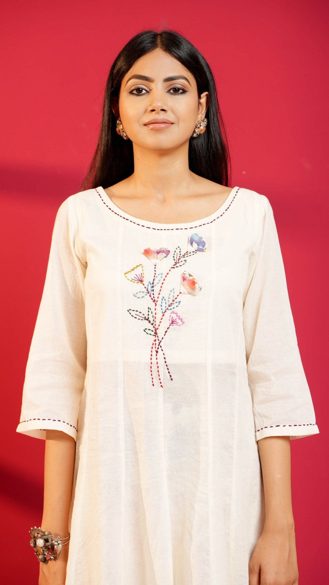 Off - White Hand - Embroidered Cotton Straight Kurta with Pant - Ritivesh By Ritika Aggarwal