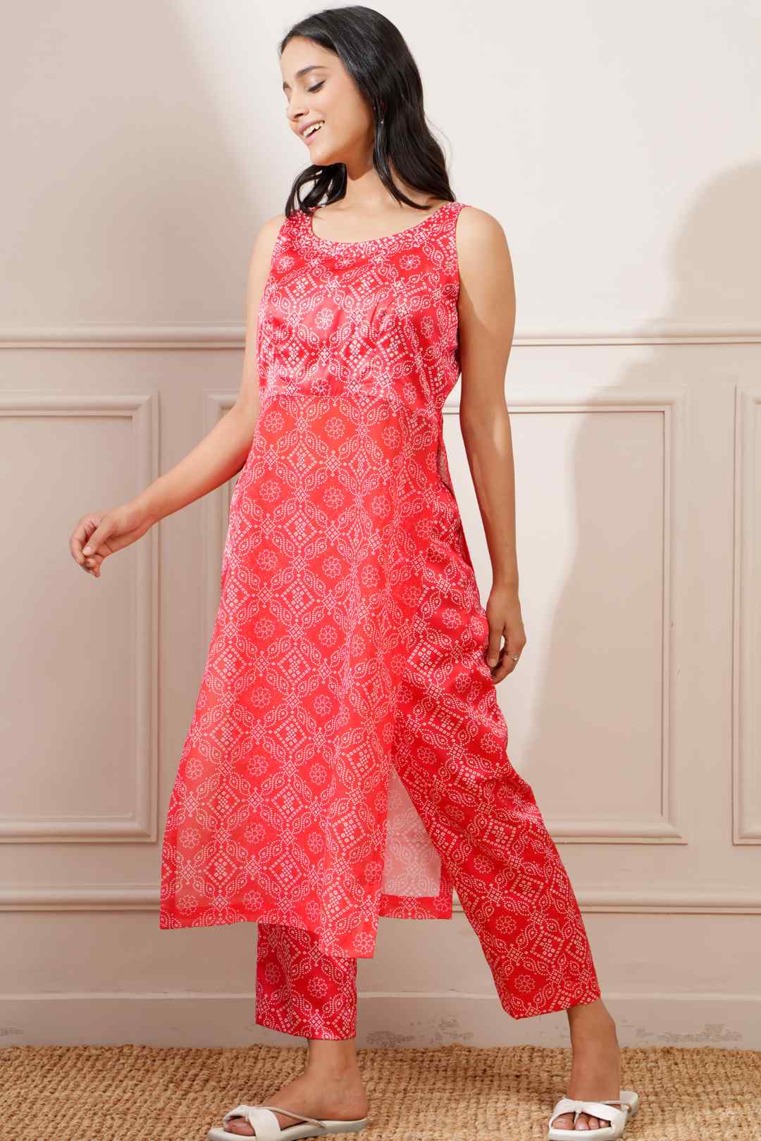 Red Georgette Bandhej Print Straight Kurta Pant Set - Ritivesh By Ritika Aggarwal