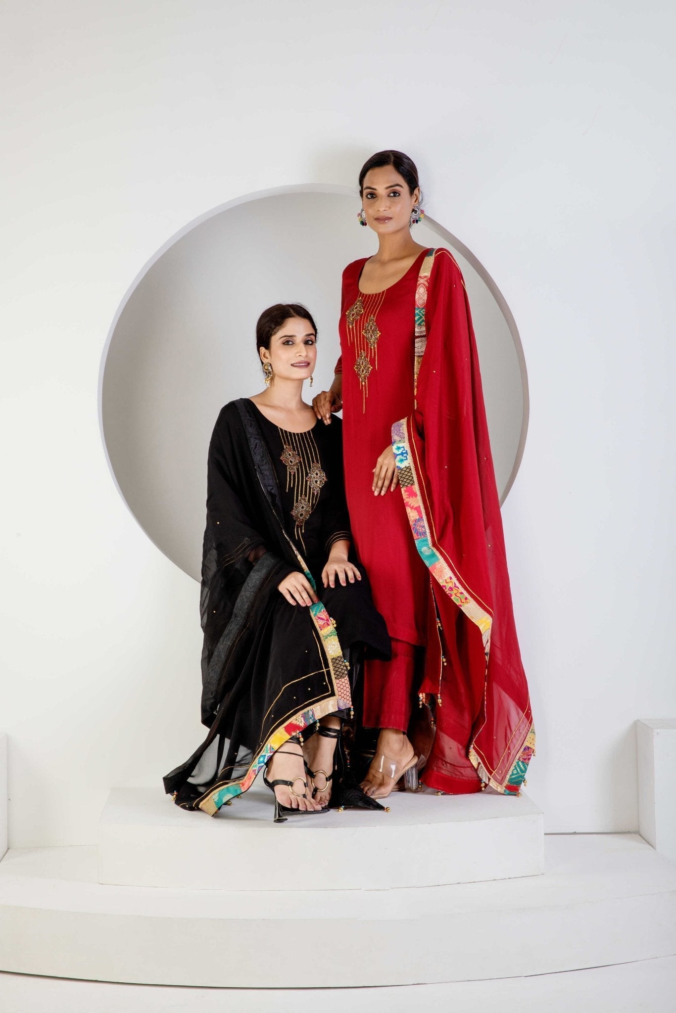 Red Kurat Set With Hand Embroidered - Ritivesh By Ritika Aggarwal
