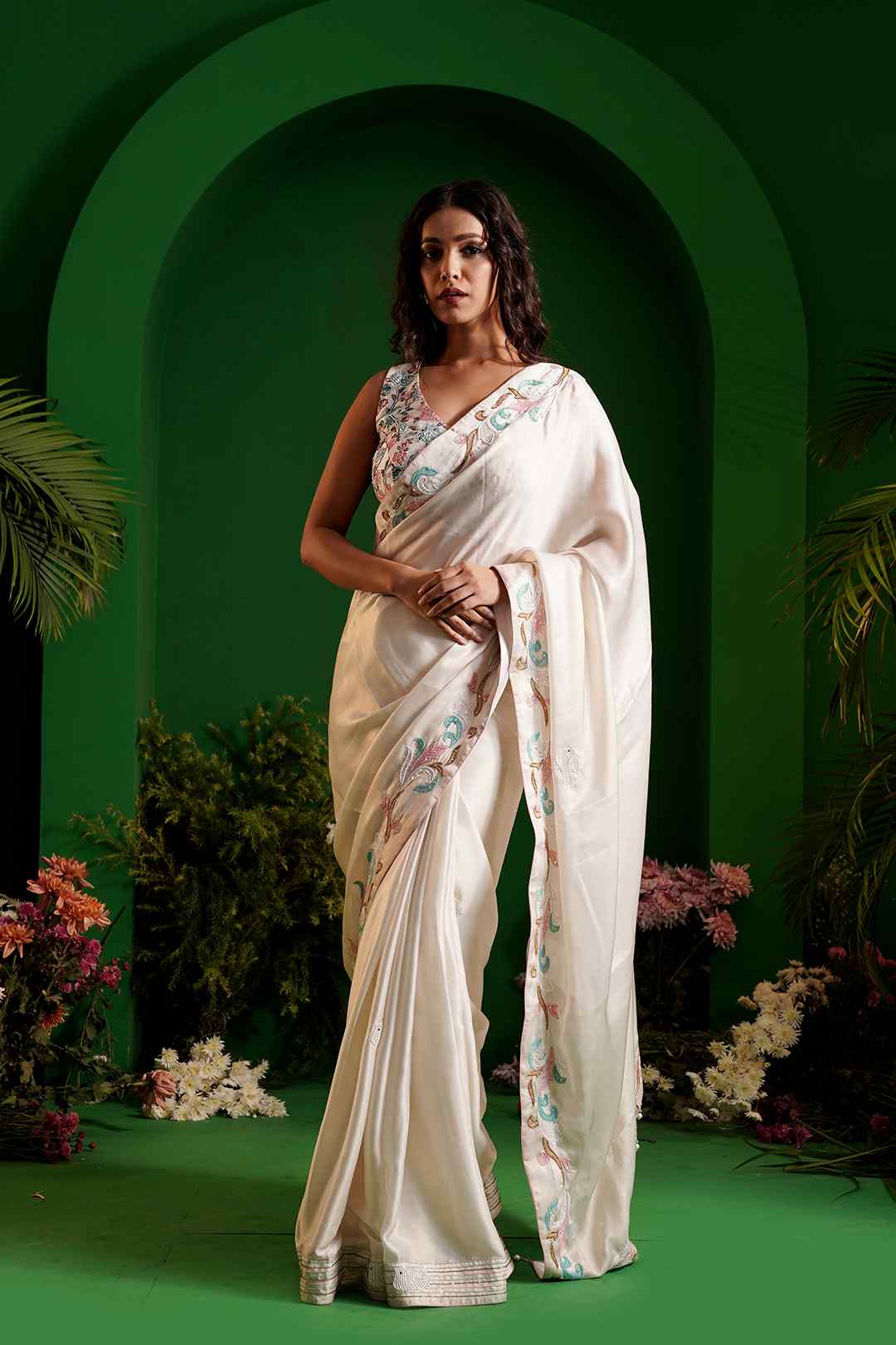 SIARA - Cut Dana Embroidery White Saree - Ritivesh By Ritika Aggarwal
