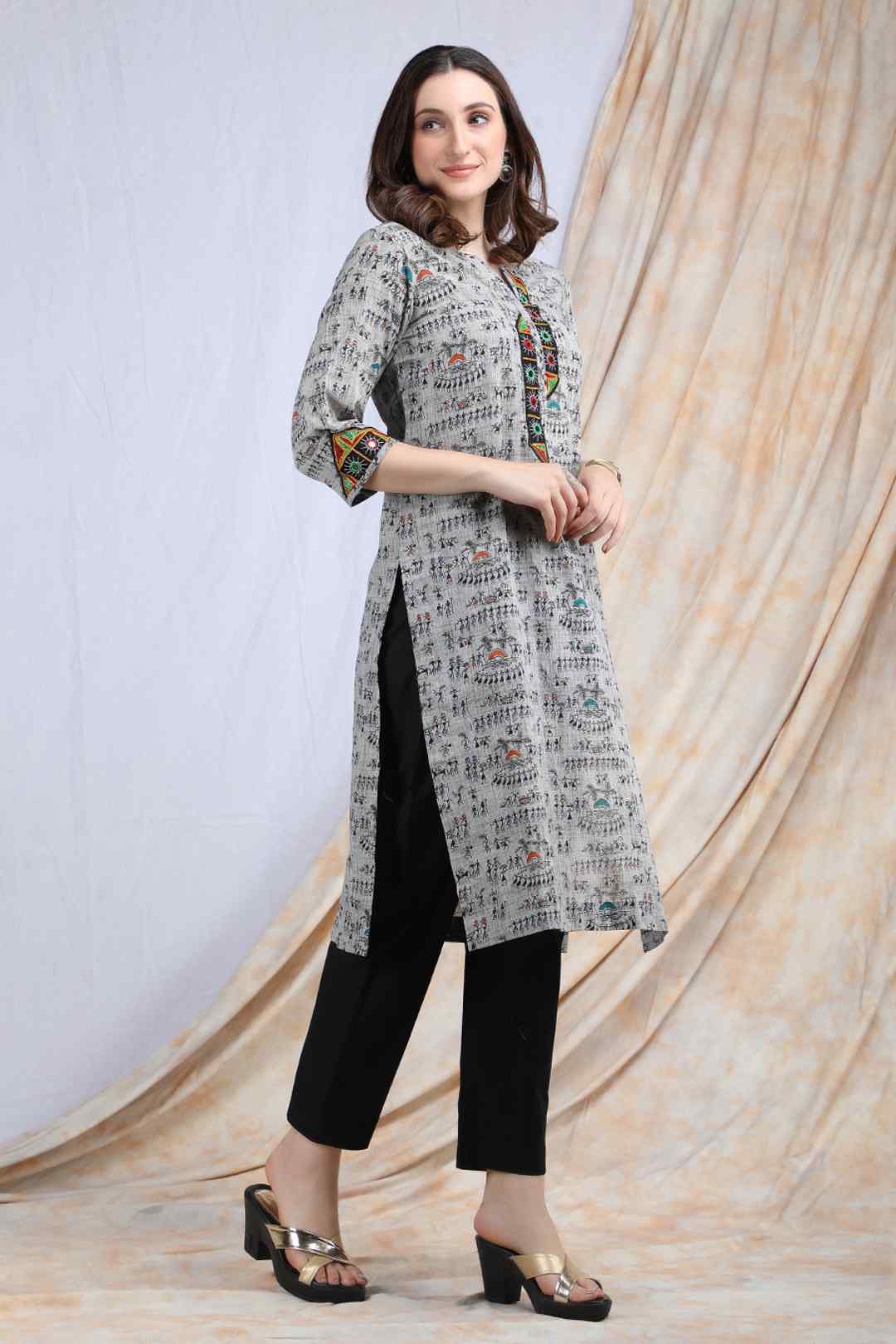 TIMIR | Warli art cotton Kurta Kutch work - Ritivesh By Ritika Aggarwal