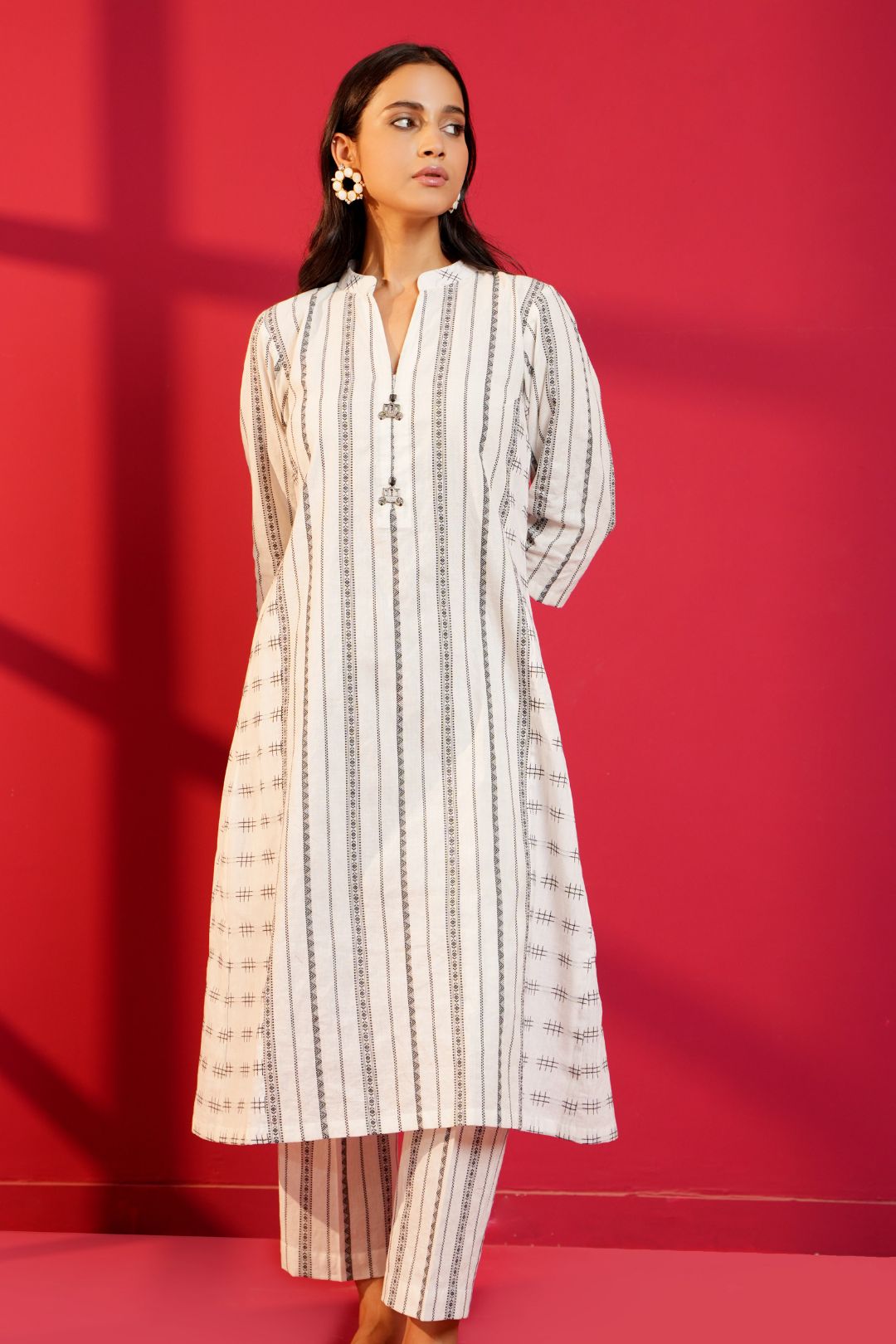 White Stripe Straight Cotton Hand - Crafted Straight Kurta - Ritivesh By Ritika Aggarwal