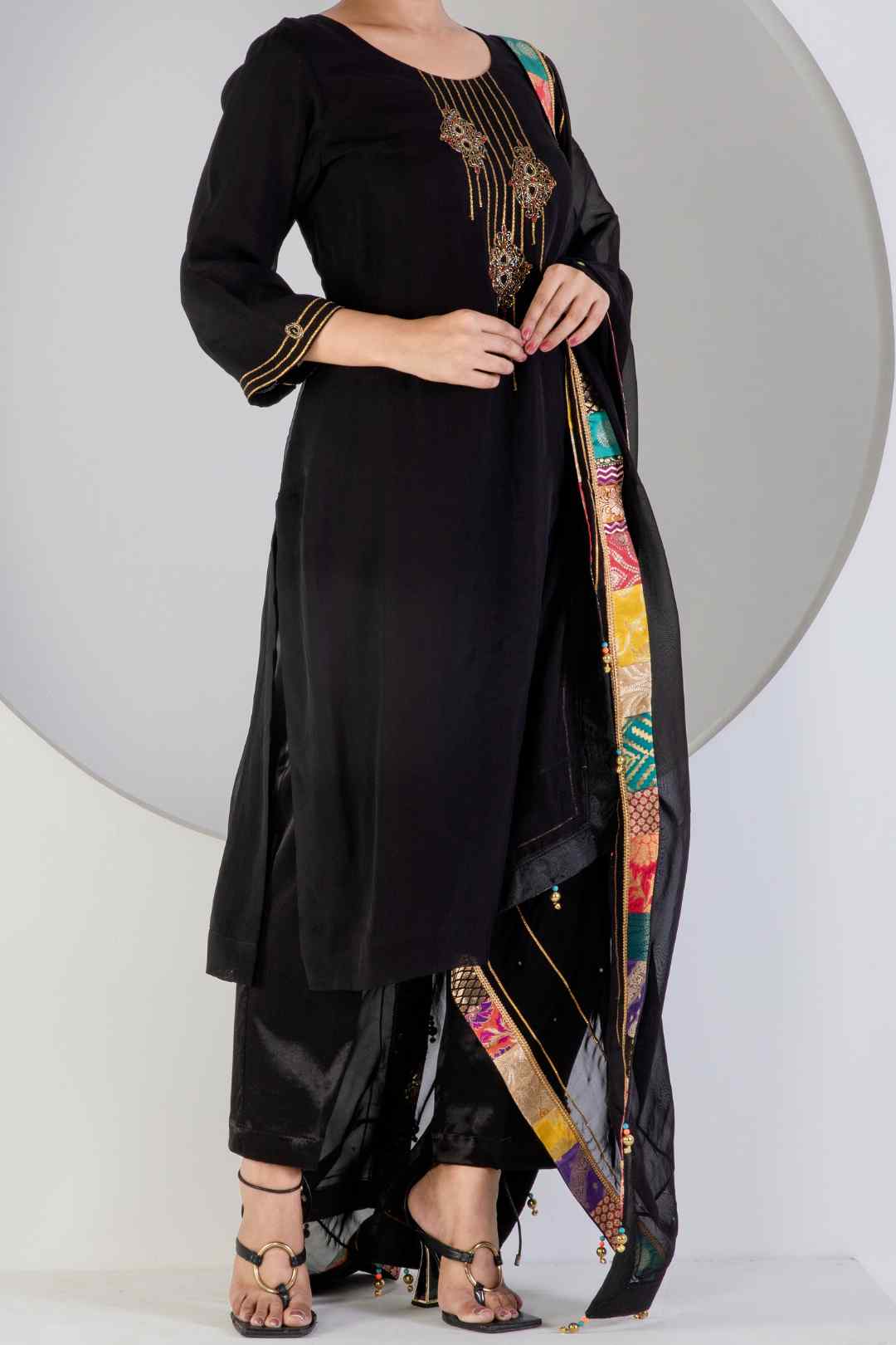 Black Kurat Set With Hand Embroidered