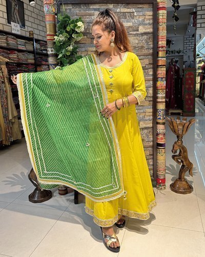 AARUSHI | Kurta Pant with Leheriya Dupatta - Ritivesh By Ritika Aggarwal