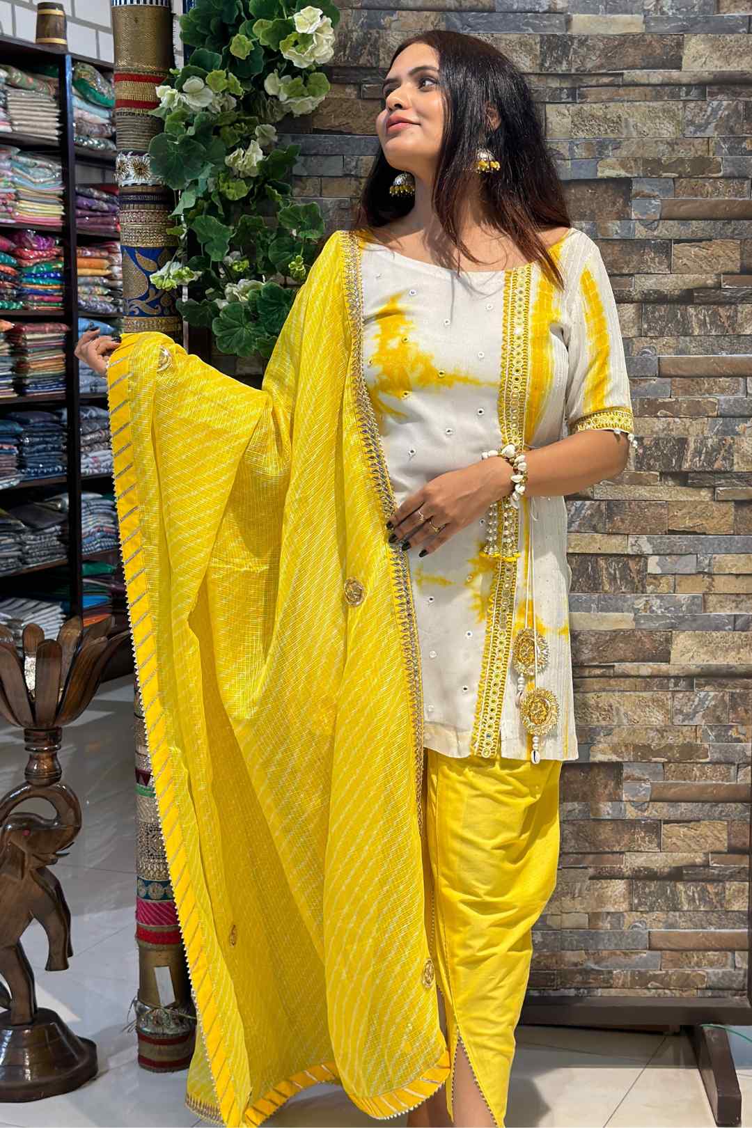 ABHA | Kurta & Tulip Pant with Leheriya Dupatta - Ritivesh By Ritika Aggarwal