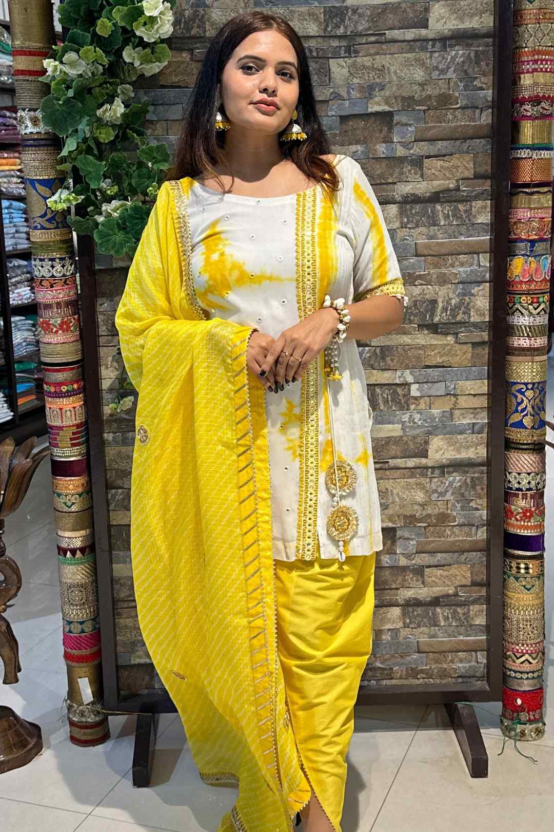 ABHA | Kurta & Tulip Pant with Leheriya Dupatta - Ritivesh By Ritika Aggarwal