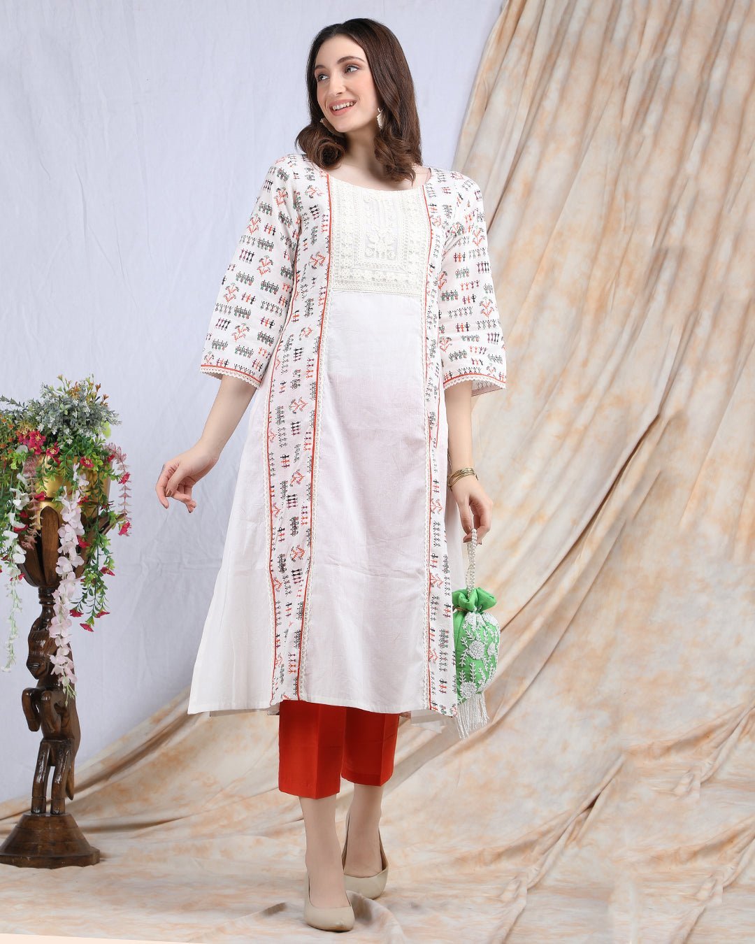 CHANDANI | Warli printed cotton paneled Kurta - Ritivesh By Ritika Aggarwal