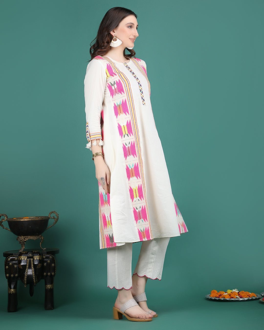 CHANDRIKA | Off white A - line Kurta Pant - Ritivesh By Ritika Aggarwal