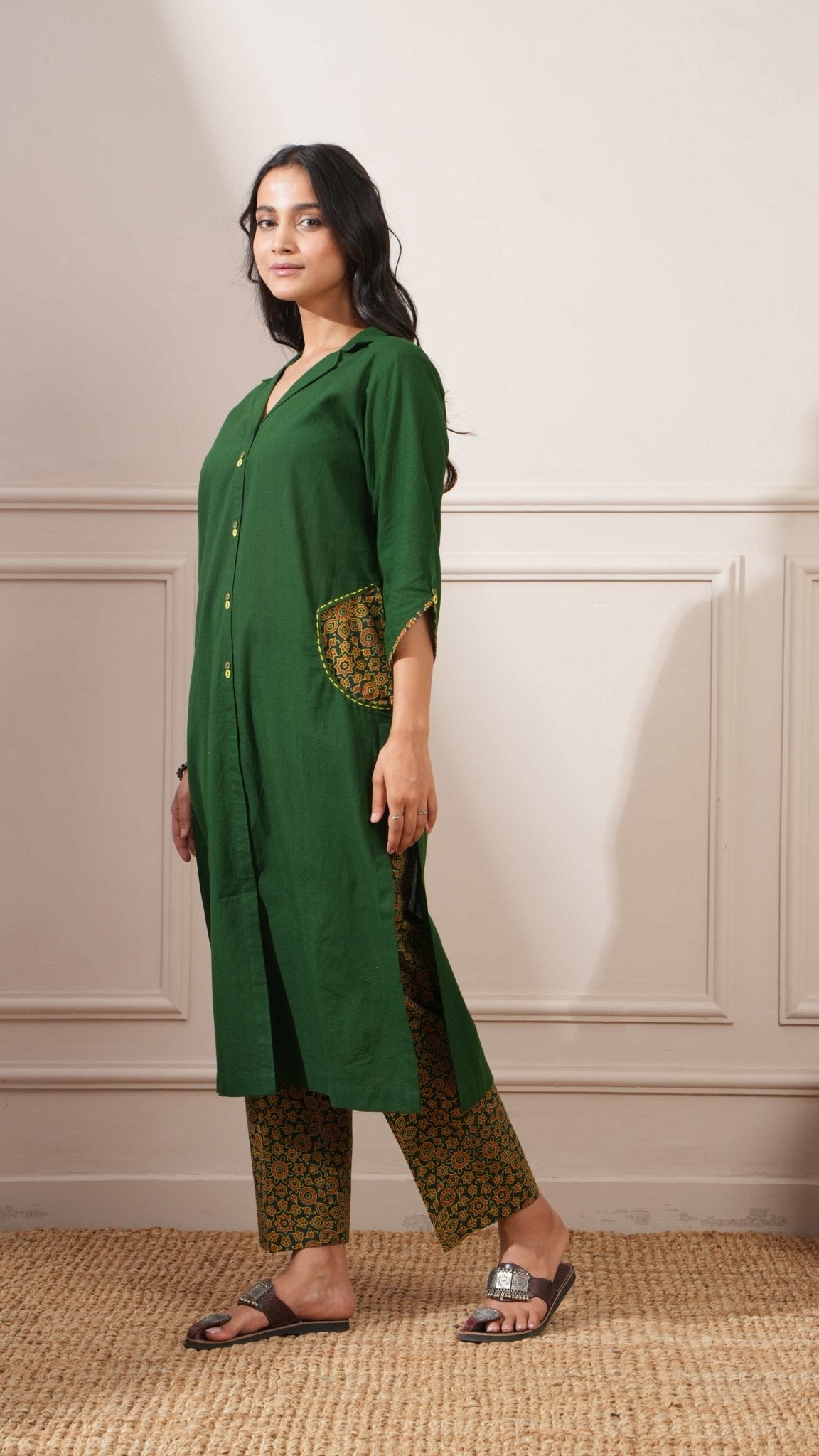 Green Ajrakh Cotton Handcrafted Straight Kurta & Pant - Ritivesh By Ritika Aggarwal