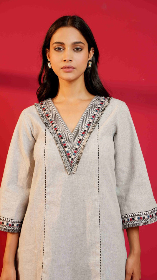 Grey Khadi Cotton Hand - Crafted Straight Kurta & Pant - Ritivesh By Ritika Aggarwal