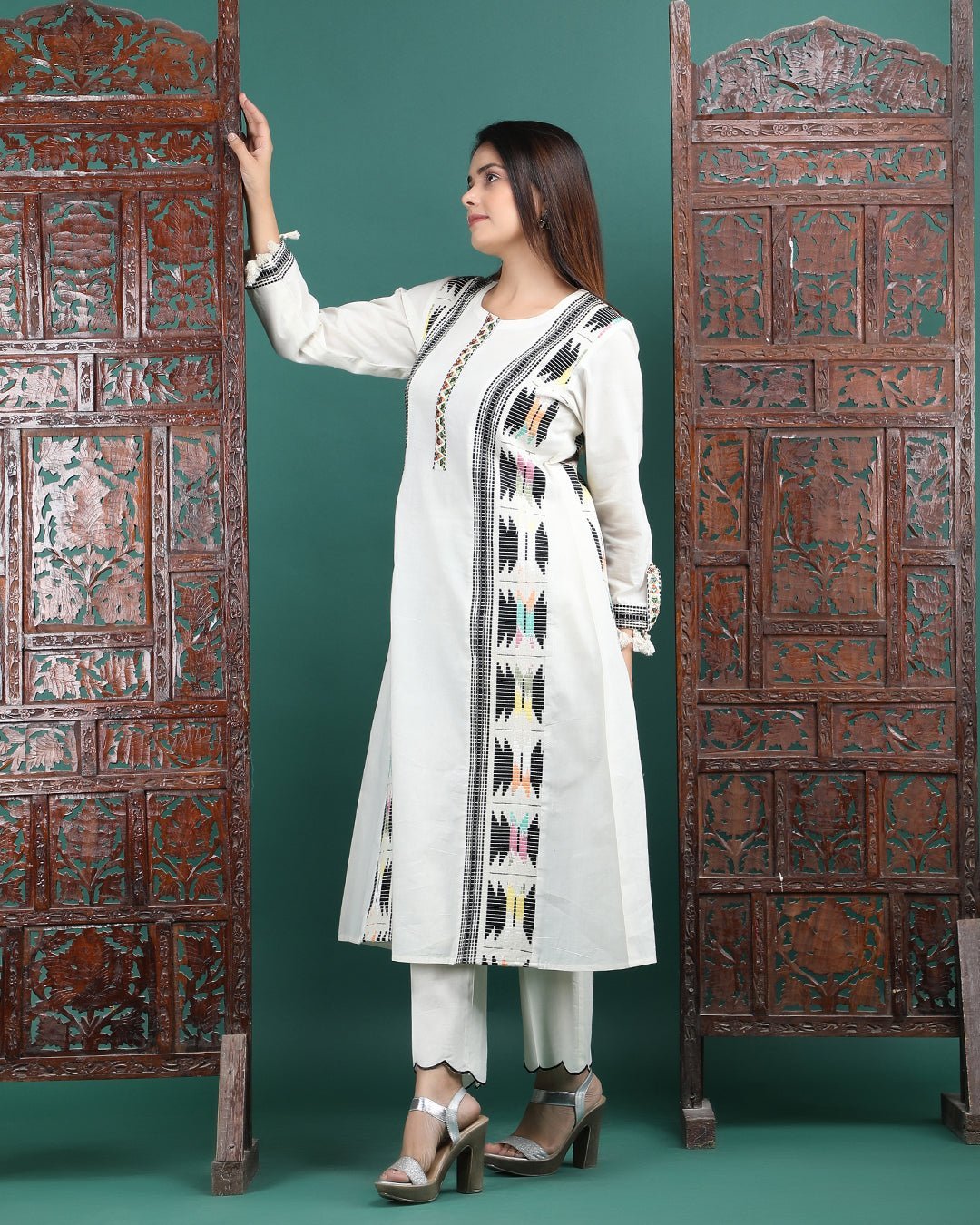 NANDINI | Off white A - line Kurta Pant - Ritivesh By Ritika Aggarwal