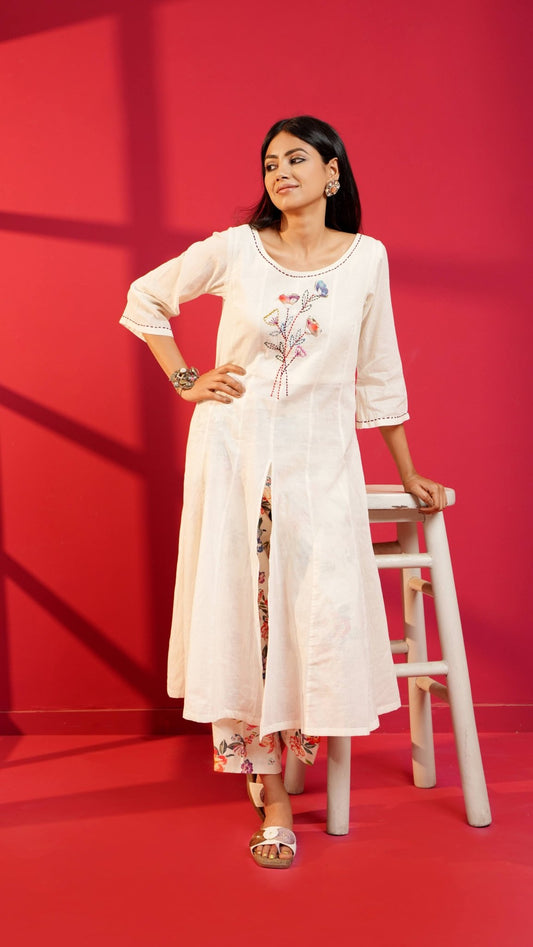 Off - White Hand - Embroidered Cotton Straight Kurta with Pant - Ritivesh By Ritika Aggarwal